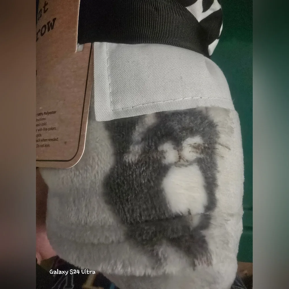 Cat Lover Plush Throw Blanket NWT 50"×60" - Picture 5 of 5